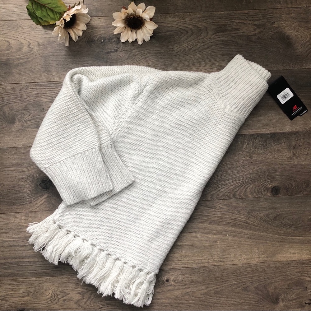 NWT New Balance Oversized Fringe Sweater Sz S